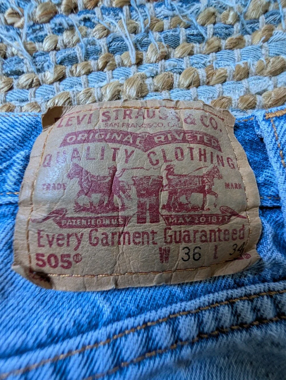 Vtg 1999 Levi’s 505 Orange Tab Jeans Distressed Workwear 100% Cotton